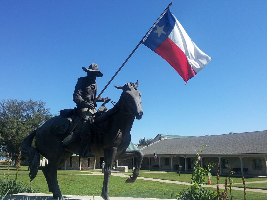 Photo of the statue at the Texas Ranger Hall of Fame and Museum / Wikipedia / Pi3.124

Link: https://en.wikipedia.org/wiki/Texas_Ranger_Hall_of_Fame_and_Museum#/media/File:Texas_Rangers_Museum.jpg