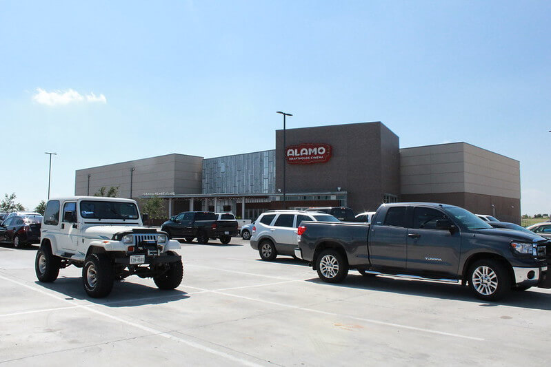 Parking area and exterior of Alamo Drafthouse Lubbock/ Flickr/ Tech PR
Link: https://flic.kr/p/vYEbZq
