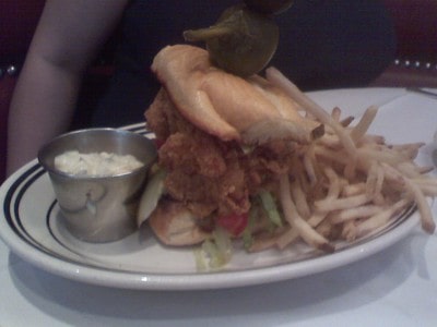 Fried shrimp po boy w fries at the Oceanaire Seafood Room / Flickr / jbrotherlove
Link: https://www.flickr.com/photos/brotherlove/3530942163/