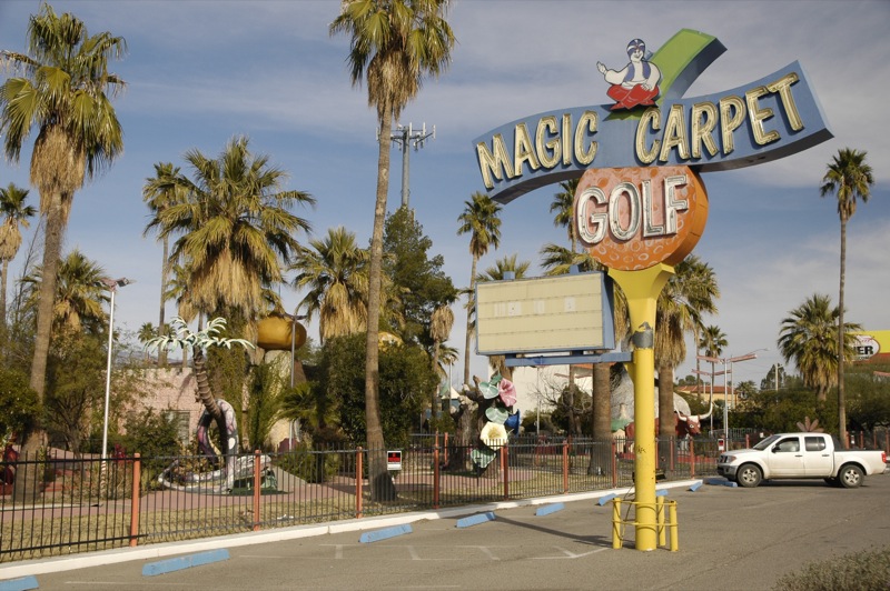 A Signboard in Magic Carpet Golf / Flickr / Rich Luhr
URL: https://flic.kr/p/4ojvo6