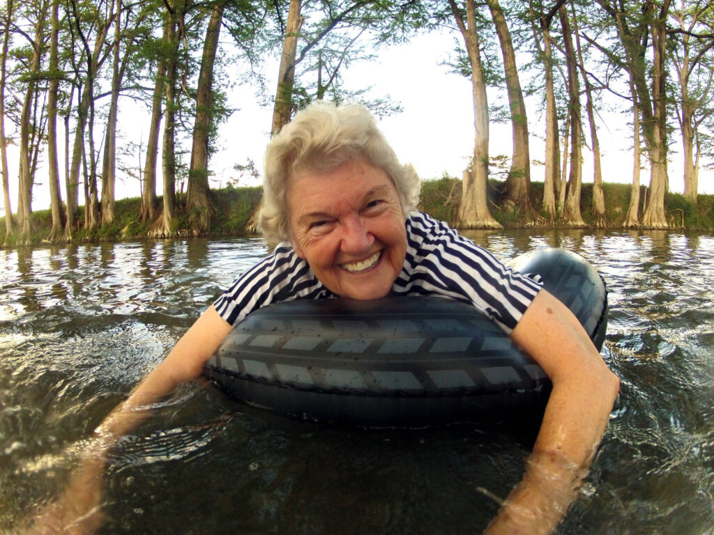 Age doesn't matter for tubing in Medina River / Flickr / Chris Hubble
Link:
https://www.flickr.com/photos/chrishubble/9175948978/in/photolist-6Ce9rn-eYR8WS-4nEaAB-9VwVvP