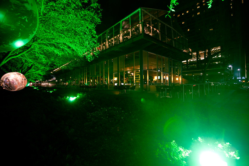 The grove at Discovery Green / Flickr / Ed Schipul
Link:
https://www.flickr.com/photos/eschipul/5343152329/in/photolist-99a432-bx1utS-bKV5up-e1HZXc-2nDg1ZD-4R3A7e-4Vvpx3-Dn5z6G-5LhWeW-DukNBb-4R3qJH-CzgvrH-4R3qGe-4R3qKR-Cz9vqW-CzguBX-DwDWbF-Dn5A9U-CYaffv-D5xcDu-dSuxV1-5sEt4s-DukLAh-51mjSz-5ApyuE-8J2Wh2-57JhKR-RoCPL7-2nDm7w1-R3Ddcs-QooGq2-q7eCo-4FMeUp-q7eav-999YMi-q7e1Z-2cjo6Zd-EA5gxF-5QkpDj-q7f1G-FUWRyt-7uuT3V-QooLCk-7SUHpv-4FRpMy-4FRpKw-R3DeuC-7uuTkz-RywSVQ-bt42dY