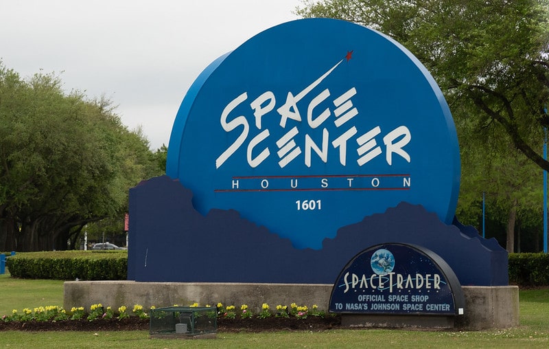Houston Space Center / Flickr / Tony Webster
Link: https://www.flickr.com/photos/diversey/47557204641/