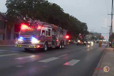 Alamo Heights Holiday Parade / Flickr / Delton Childs
Link: https://www.flickr.com/photos/deltonchilds/11047893836/in/photolist-hQgkWd-9zhwLd-9zejtR-9zedXn-9zhd5b-9zenFa-9zhjzb-9zhAKh-9zhipG-9zhUm9-9zhsXm-9zhXCY-9zhaHf-9zeC4t-9zhzxm-9zhFw1-9zhpMG-9zhufm-9zeK5p-hQgN3D-65TRSL-hQgppL-hQgPmR-hQgzvf-hQgyC3-hQgoGU-9zhCLQ-65TRZd-65PzR4-9zhBvf-9zhpnh-9zeEwB-9zegs4-9zeCrX-9zeKQ8-9zeWht-9zhsky-9zhaoU-9zhoWG-9zhuVj-hQfSRF-9zeRyB-9zeDhD-9zhx7S-9zhvfS-9zhJtd-hQgLMH-9zhuzE-9zhScj-9zeLBH