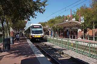 Normandy Estates / Wikimedia Commons / Michael Barera
Link: https://commons.wikimedia.org/wiki/File:Downtown_Plano_Station_October_2015_7.jpg
